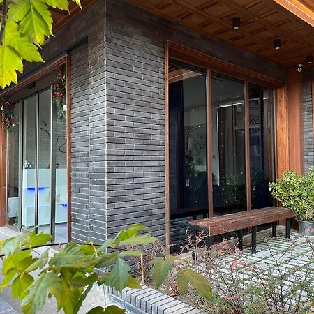 Luxin Tbilisi Exterior foto