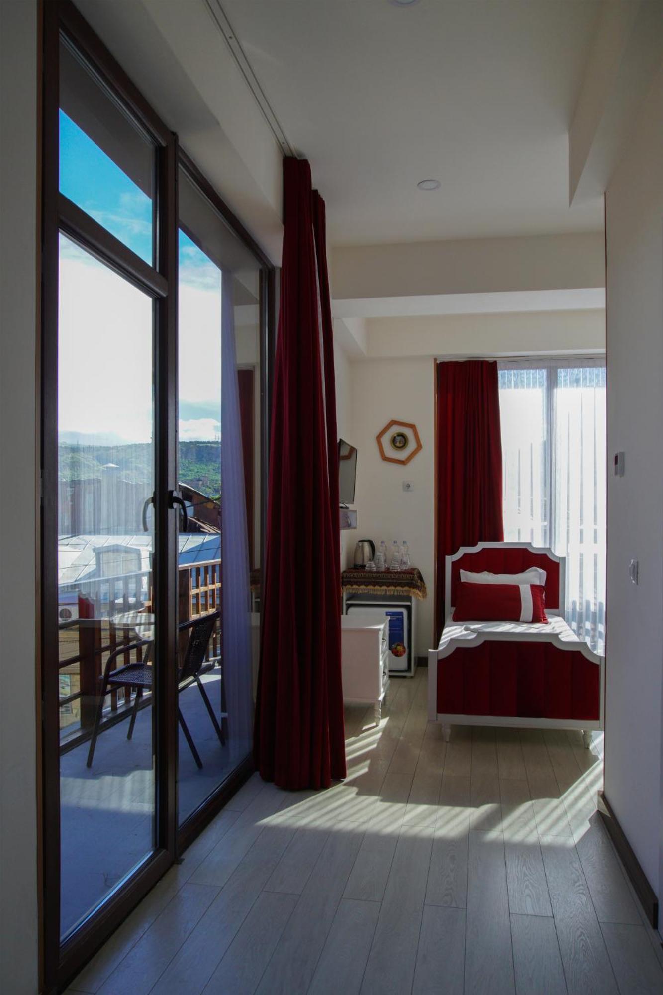 Luxin Tbilisi Exterior foto