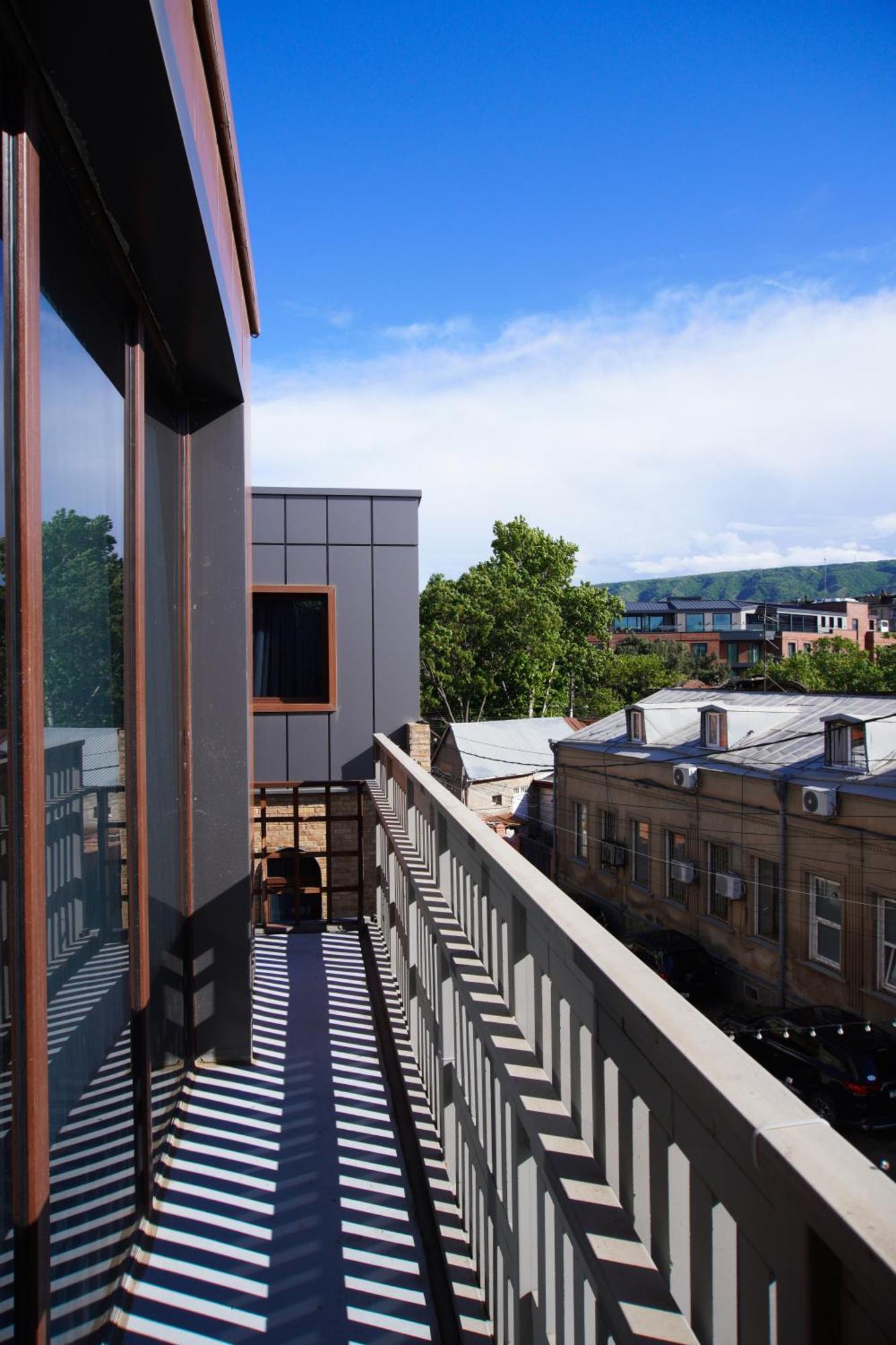 Luxin Tbilisi Exterior foto